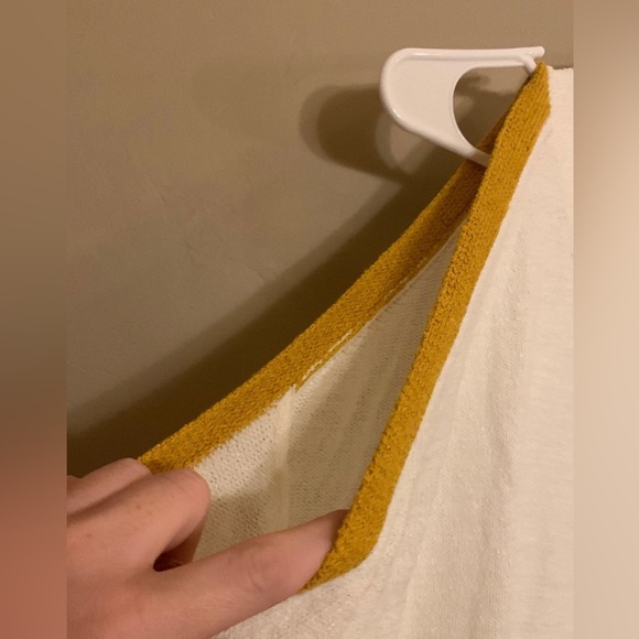 Express Sweater - Picture 3 of 5